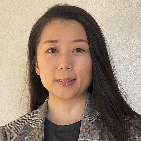 Shu Zhang Headshot
